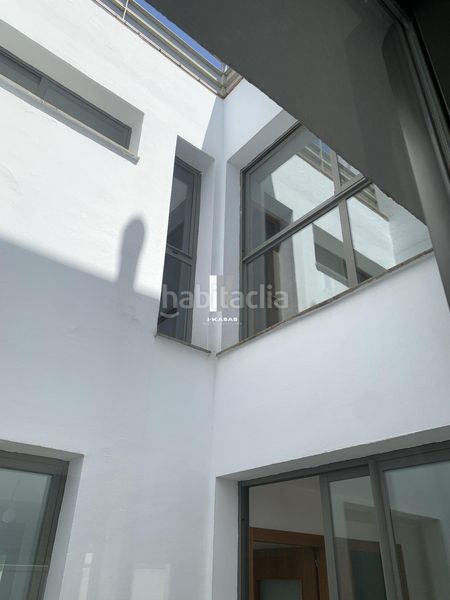 Foto c28724cf-ac59-4c99-81ad-a8e022e9e25c. Casa adossada amb aparcament piscina a El Altillo Jerez de la Frontera