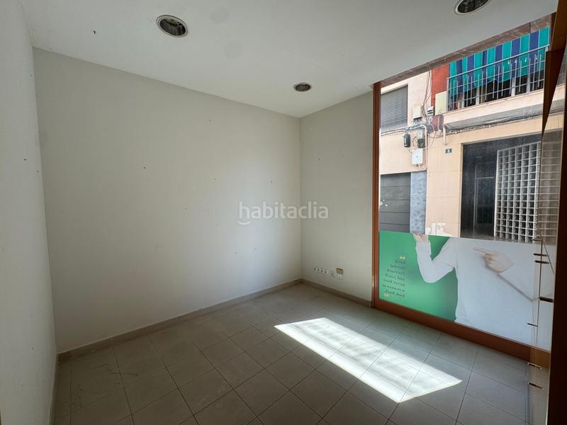 Foto 077365ae-c06b-4dd2-828b-1f5a8872c669. Lloguer local comercial a Centre Granollers