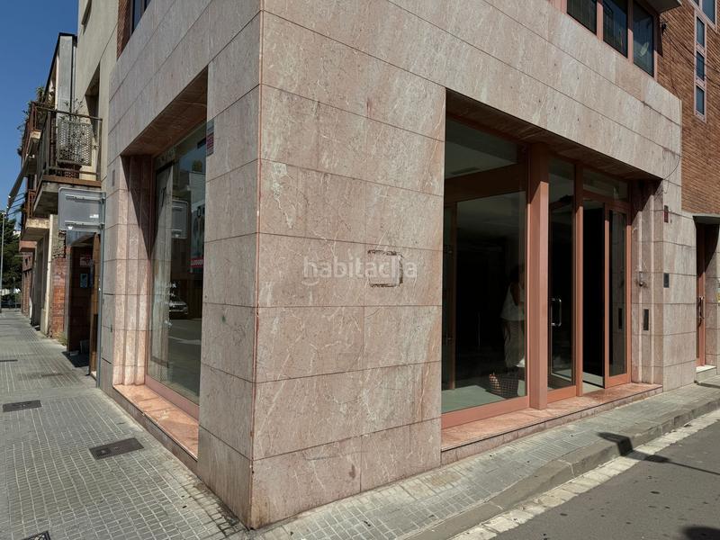 Foto effe58a3-c4bd-4564-a91c-152643749353. Lloguer local comercial a Centre Granollers