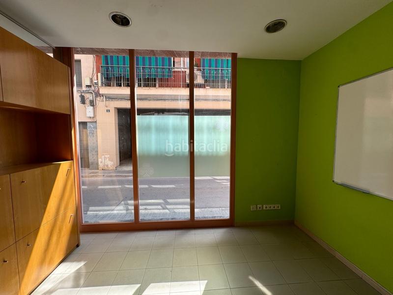 Foto fa2dda73-9f1a-4b53-ad3d-b0c6beb07e3f. Lloguer local comercial a Centre Granollers