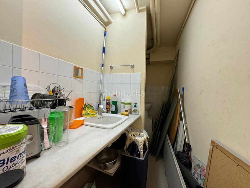 Foto 44a77968-8a0a-4d06-a246-196174936131. Location local commercial dans Centre Granollers