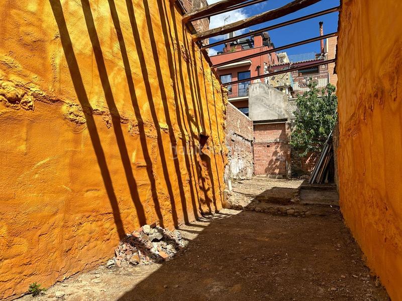 Foto f22c73a0-379f-4f43-bc0b-a8af9d9c5b25. Terreno residencial en calle de corró 112 en Centre Granollers