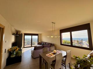 Xalet a Major (can suquet) 17. Casa 2 plantas con parquing y jardin