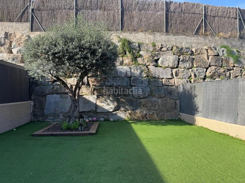 Foto 2d09677c-f6c8-42d8-baa3-0622d74053f7. Casa adossada amb calefacció aparcament a Roca del Vallès (La)