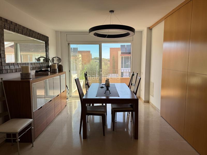 Foto 56961f3e-2e68-4436-87af-8d4de33b5f5e. Casa adossada amb calefacció aparcament a Roca del Vallès (La)