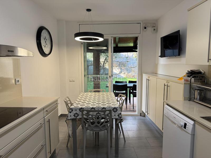 Foto 82071fce-d025-4754-a8c9-79925a6c82c3. Casa adossada amb calefacció aparcament a Roca del Vallès (La)