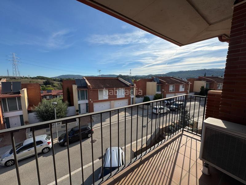 Foto a83852cb-63e8-4229-8194-7a675fb68305. Casa adossada amb calefacció aparcament a Roca del Vallès (La)