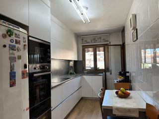 Flat  Sant josep. Piso reformado de 4 habitaciones en les franqueses del vallès  l