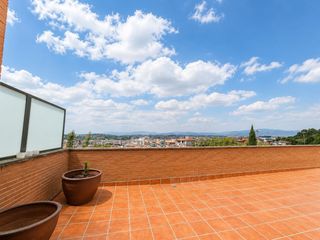 Àtic  Veneçuela. Tríplex en venta en la font verda, granollers  313 m2  5 habitac