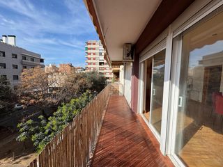 Location Appartement  Enginyer 11. Piso en alquiler 3 habitaciones con balcón y ascensor  calle eng