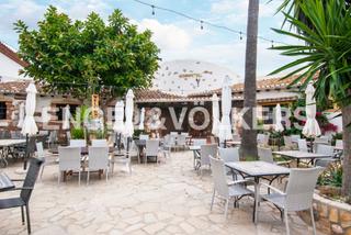 House  Carrer del pi de baltasar. Restaurante casa montroig bahia vistas al mar