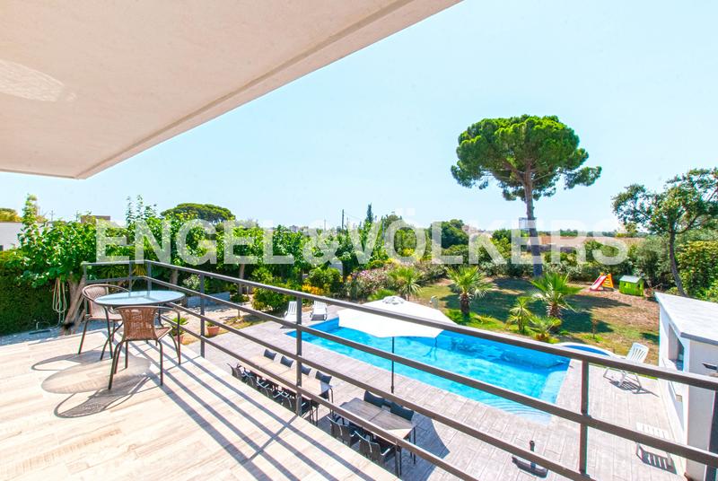 Foto 0e689b88-46b2-489a-98d9-ebe9cb53346c. Xalet amb calefacció aparcament piscina a Regueral - Prat d'en Forés Cambrils