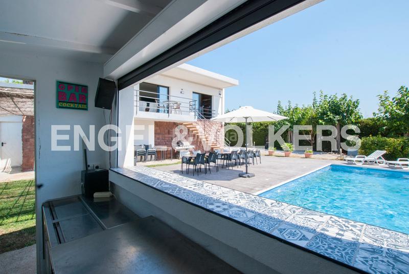 Foto 9c17e4f4-99f1-4ebf-acea-fea29a1b5fc7. Xalet amb calefacció aparcament piscina a Regueral - Prat d'en Forés Cambrils