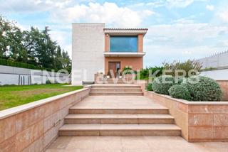 Xalet  Vial camino. Precioso chalet de lujo en reus