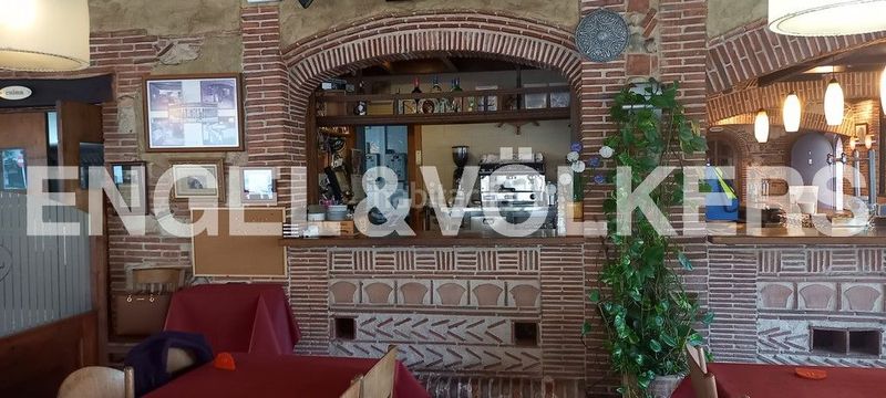 Foto 8ef8f2e6-4c16-45be-846b-3f85d7d3ee33. Local comercial a carrer de montserrat caballé 9 a Vila-seca