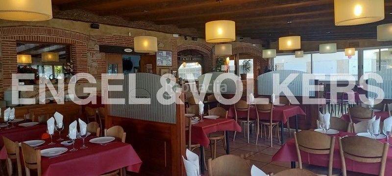 Foto bd3d43fd-61d8-4718-8756-be0f6415485a. Local comercial a carrer de montserrat caballé 9 a Vila-seca