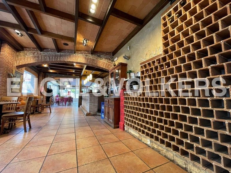 Foto e1867a2c-4e72-4bee-a627-e09561cc584b. Local comercial a carrer de montserrat caballé 9 a Vila-seca