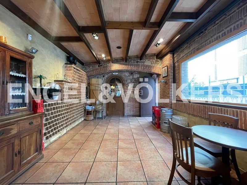 Foto edaa902b-0787-4c80-a4e7-3a3a6bd453bd. Local comercial a carrer de montserrat caballé 9 a Vila-seca