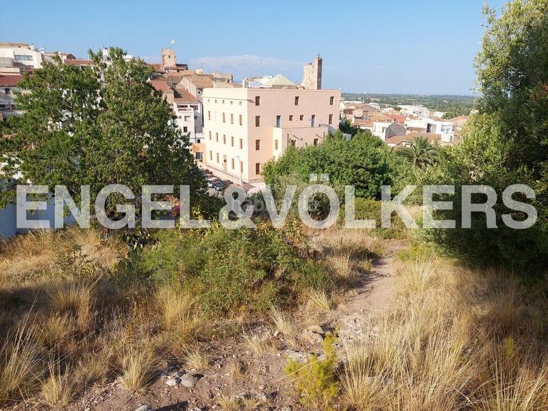 Foto 16eb3cbd-29a5-4ff1-9f0c-832c662df2a6. Terreny residencial a carrer joan grifoll 2 a Poble Mont-roig del Camp