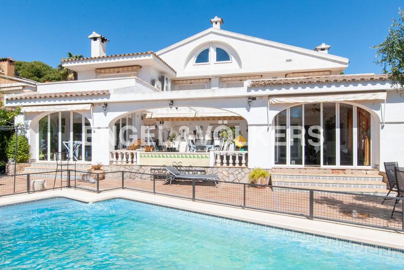 Foto 07b4f0f8-bd0f-4714-b7bd-404df3fcfb28. Casa magnífico chalé en Vilafortuny en Vilafortuny Cambrils