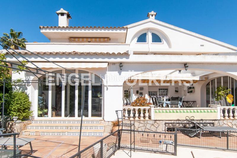 Foto 86203ef7-403c-4e22-b4fa-44eefb70b718. Casa magnífico chalé en Vilafortuny en Vilafortuny Cambrils