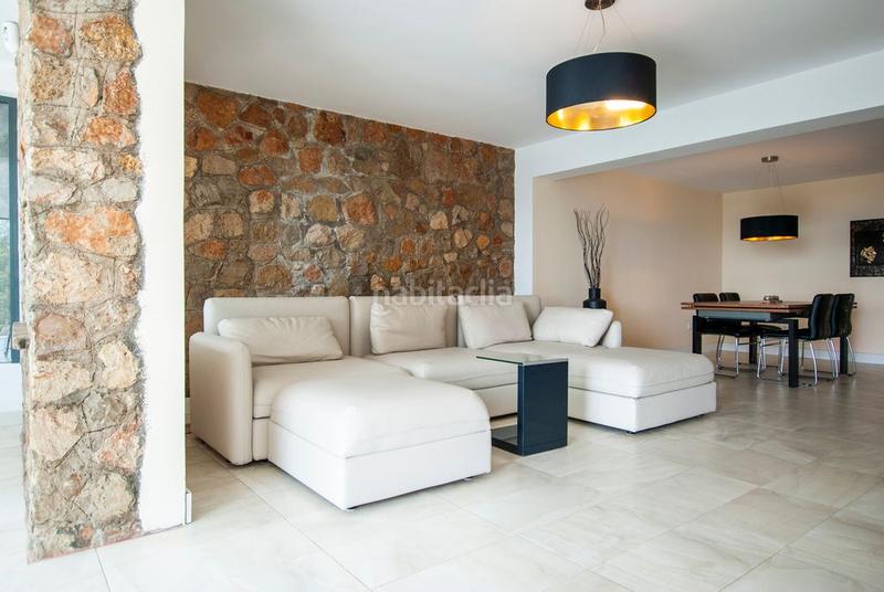 Foto 8db11b03-8d41-45b4-ab0e-e3b845df2abc. Chalet avec chauffage piscine dans Mestral Reus