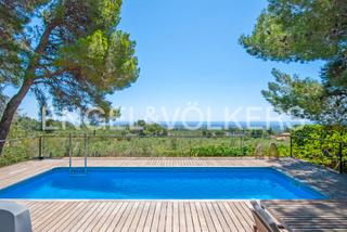 Chalet  Carrer de la tramuntana. Exclusivo chalet con vistas al mar