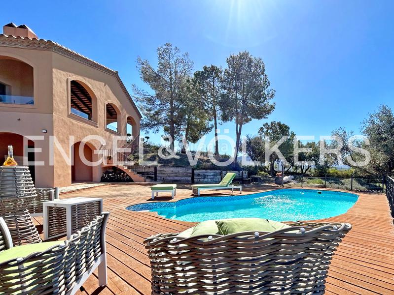 Foto 5981d064-d800-4662-baf8-faf56dbbf456. Xalet a n/a a Falset