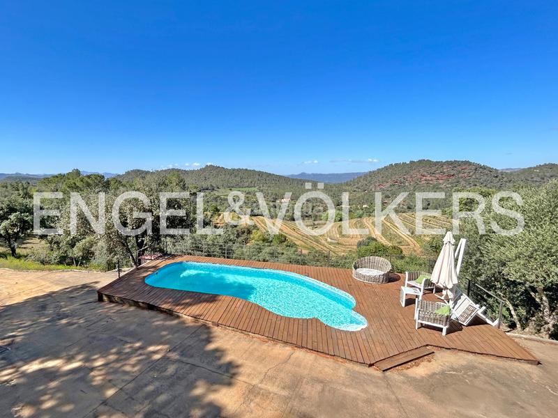 Foto 5d08caba-2810-43df-a640-f4639f01c7f7. Xalet a n/a a Falset