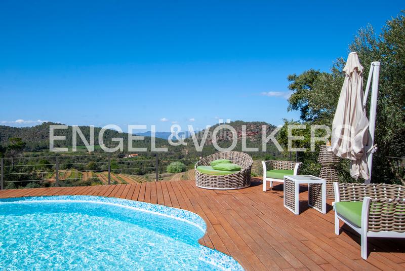 Foto b5de79eb-6951-48ce-a32d-0ca4acf9fcfb. Xalet a n/a a Falset