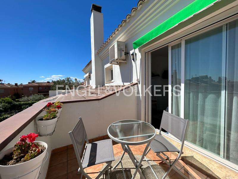 Foto 4a6078ea-1f59-4da7-83f3-e6ab03f5c18d. Doppelhaus in carrer moscú 88 in Els Ametllers Cambrils