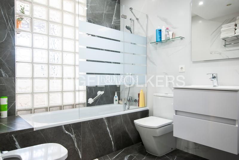 Foto 953d1cb7-97d7-4745-9fb8-d16a6ec08712. Doppelhaus in carrer moscú 88 in Els Ametllers Cambrils