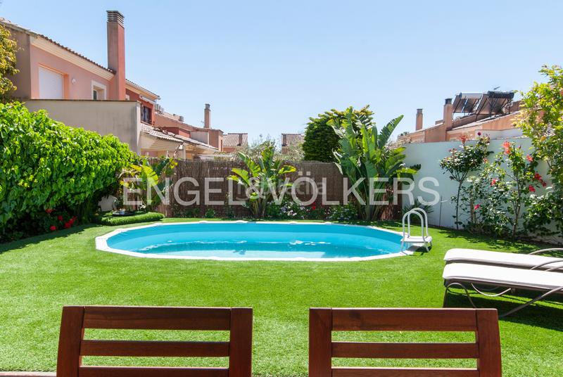 Foto dcaeb8c4-7640-44b3-a079-22e1af3e5696. Doppelhaus in carrer moscú 88 in Els Ametllers Cambrils