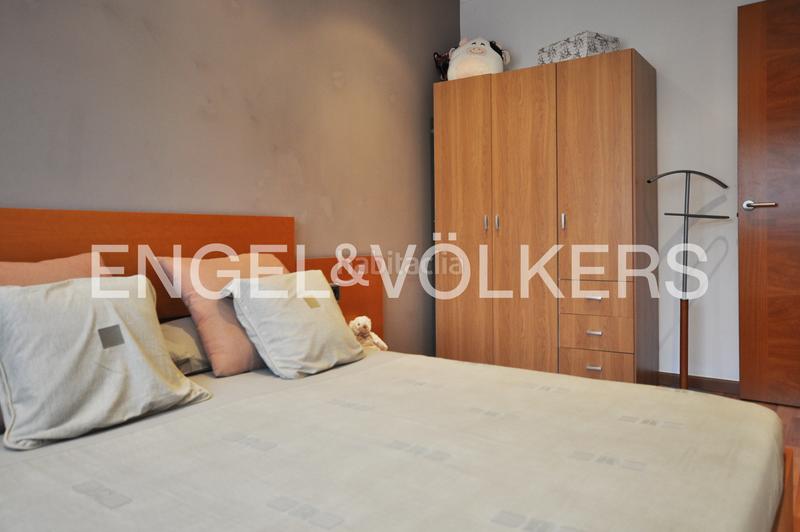 Foto a1f38075-c66d-4d05-bd20-63bf442104d7. Casa bifamiliare in carrer mas de l'aguiló 35 in Quatre Camins Cambrils