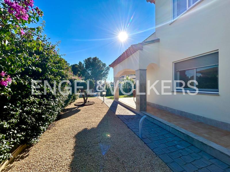 Foto 34816256-7867-4e3d-98a6-99f40d381f8c. Maison jumelée dans carrer dels masets 6 dans Bonmont Terres Noves Mont-roig del Camp