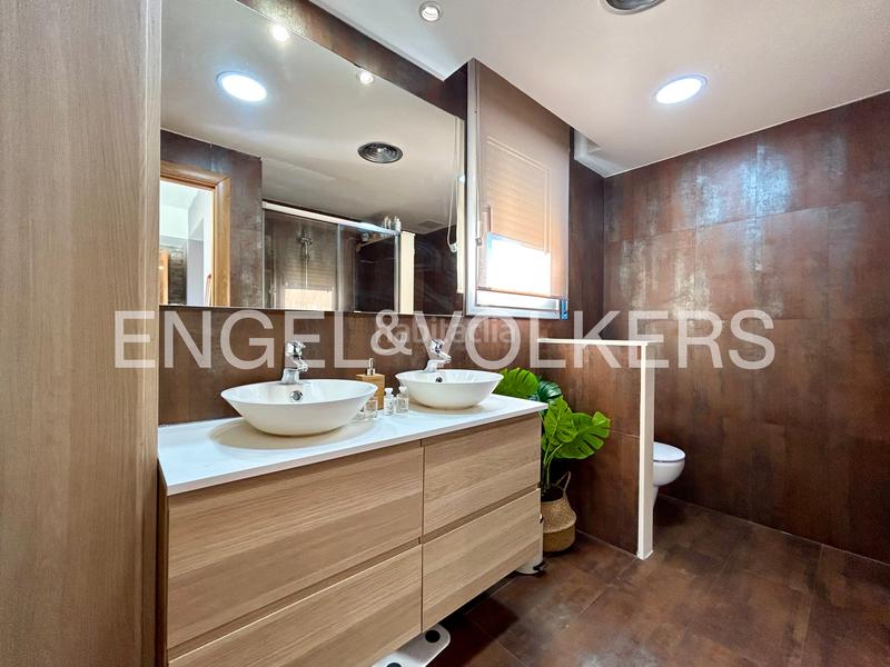 Foto 4eea5fb5-d77e-4ec9-ae5a-8a748244094f. Maison jumelée dans carrer dels masets 6 dans Bonmont Terres Noves Mont-roig del Camp