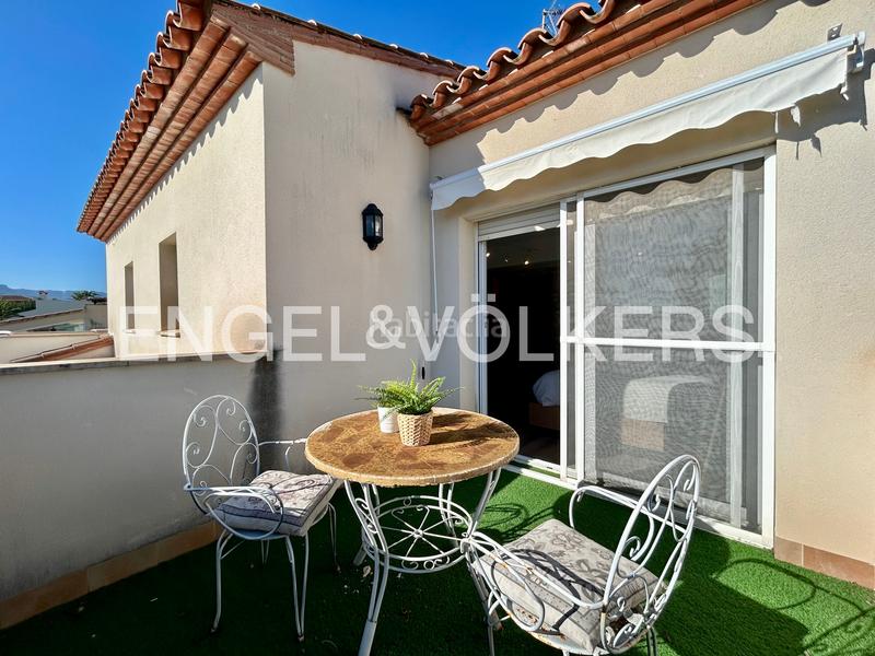 Foto 7d2e5ece-2909-43e8-b1a4-feed38cf4ab2. Maison jumelée dans carrer dels masets 6 dans Bonmont Terres Noves Mont-roig del Camp