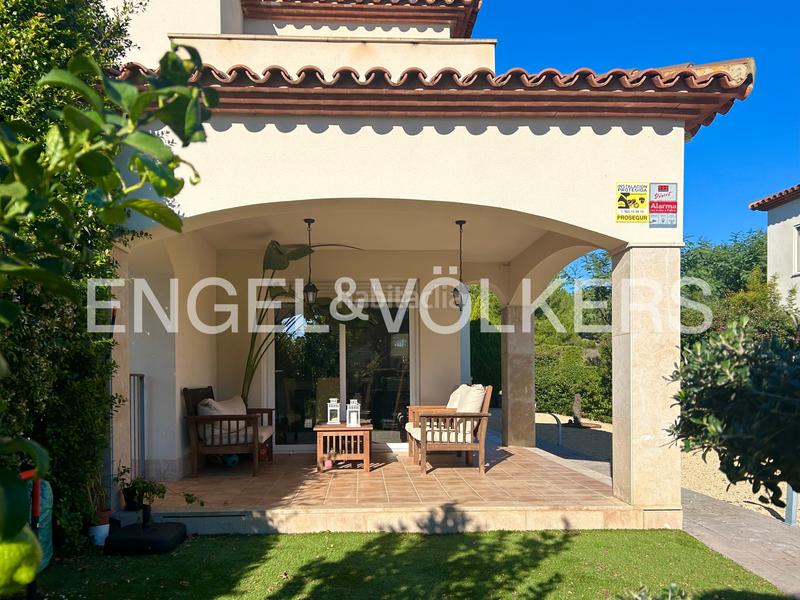 Foto 92235d42-e5f5-420f-a774-cc806c408072. Maison jumelée dans carrer dels masets 6 dans Bonmont Terres Noves Mont-roig del Camp