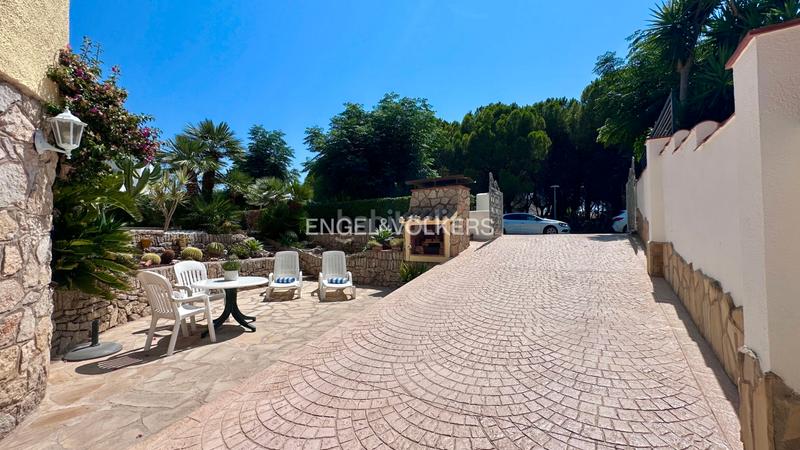 Foto 76410178-79cb-4ef2-863b-27d862dd3915. Chalet in carrer del xiprer 51 in Pino Alto Miami Platja