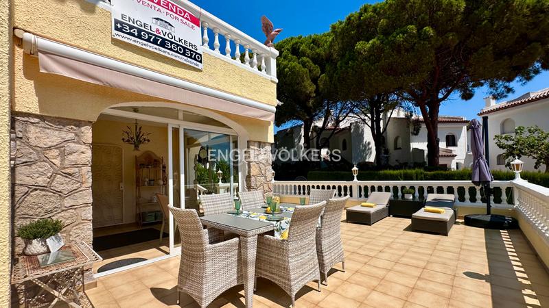 Foto 8396d11a-5481-48df-9516-4e7ed0788348. Chalet in carrer del xiprer 51 in Pino Alto Miami Platja