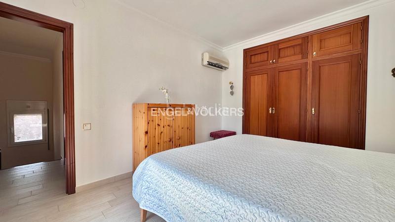 Foto 9fae2653-c930-4584-8162-cc3f9a533f96. Chalet in carrer del xiprer 51 in Pino Alto Miami Platja