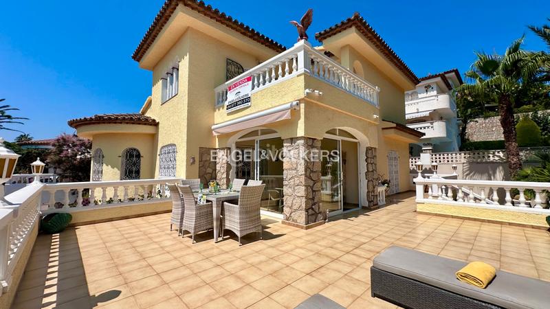 Foto c26a3d19-b4f4-46db-baf4-3d66e9729281. Chalet in carrer del xiprer 51 in Pino Alto Miami Platja