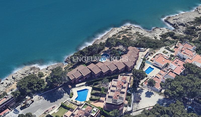 Foto c0b881db-ab94-458b-b7ec-1afdc077771f. Casa a schiera in carrer del pas de la mala dona 8 in Salou