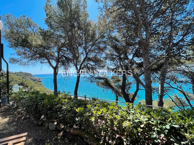 Foto f2ad68ec-34ca-4c8d-a358-4285c2fff209. Casa a schiera in carrer del pas de la mala dona 8 in Salou