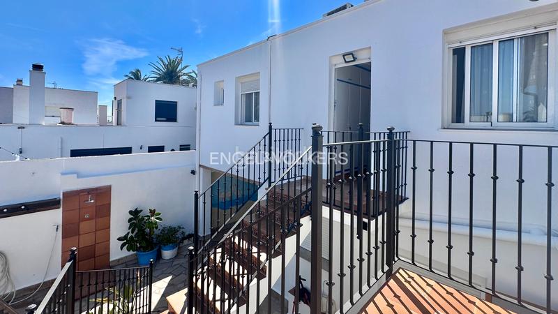 Foto 2a0b6905-84d7-4bb5-9779-6bf563b7d9f6. Xalet amb calefacció a Eucaliptus - Poble Nou del Delta Amposta