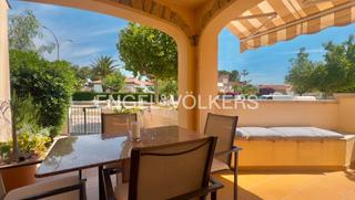Towny house  Avinguda platja cristall. Bonita casa esquinera en playa cristal. mont-roig del camp