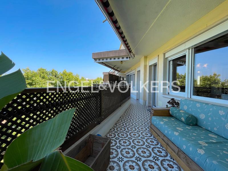 Foto f2480916-eae2-455f-b8ac-d44e50da95e3. Àtic amb calefacció aparcament a Platja de Llevant Salou