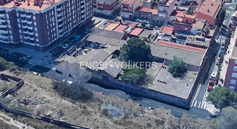 Foto 2d9df3ff-0dfb-4d6d-9b7d-4043cbe21659. Terreny residencial a avinguda dels jocs olímpics 8 a Reus