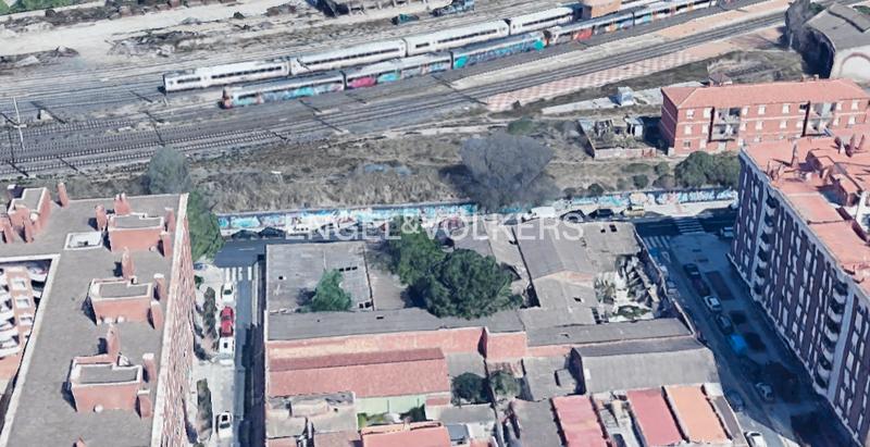 Foto cd18451f-3e94-4fd5-b1ad-1ae0e19b0fbf. Terreny residencial a avinguda dels jocs olímpics 8 a Reus