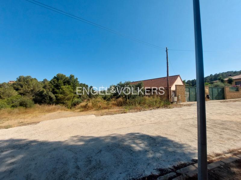 Foto 852a8fc4-4b4e-47a2-a77b-604cb6a0ad5c. Terrain résidentiel dans carrer dels reguerals 125 dans Riudecanyes